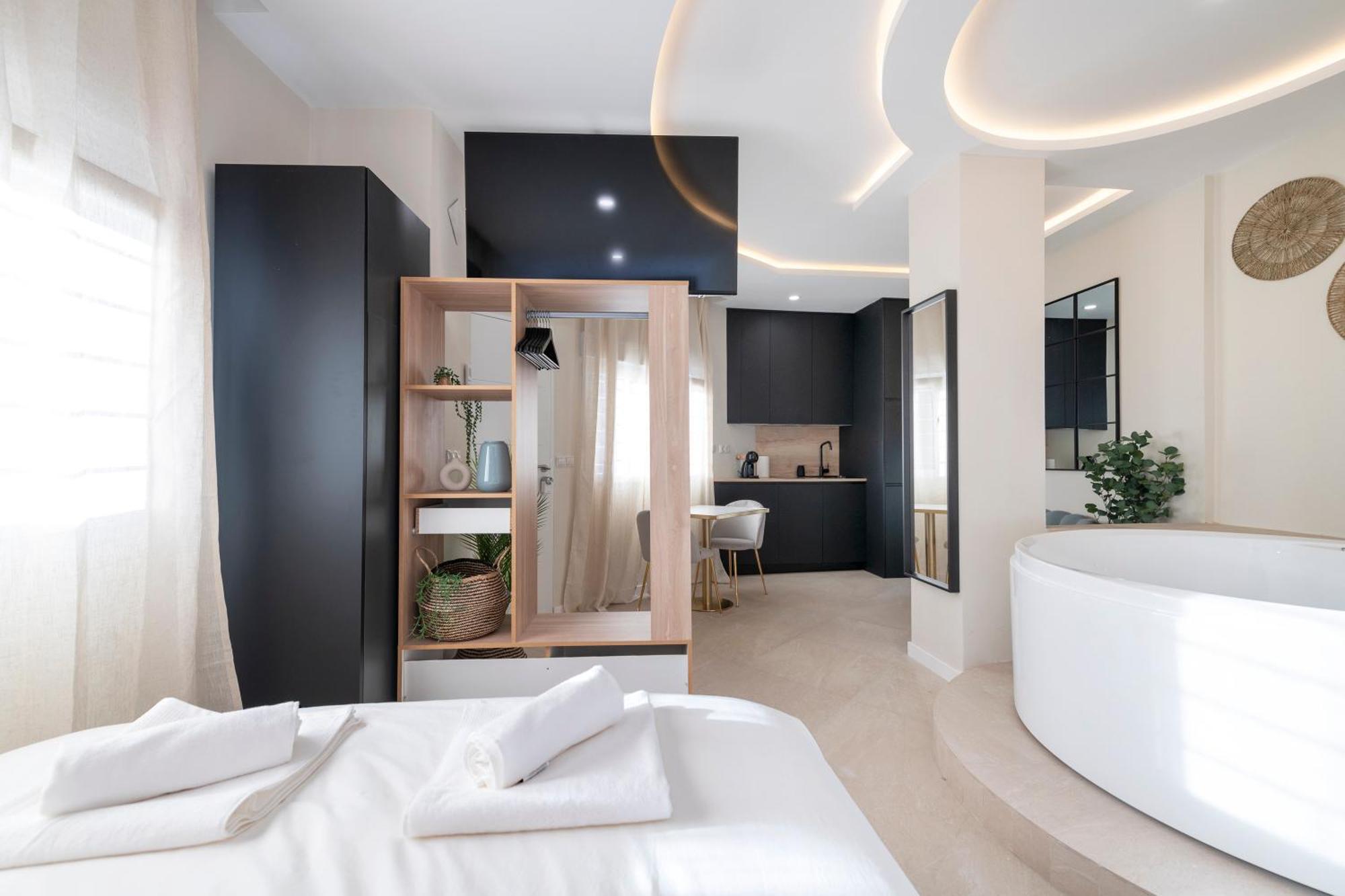 Malaga Boutique V.V Luxury Jacuzzy Apartment ภายนอก รูปภาพ