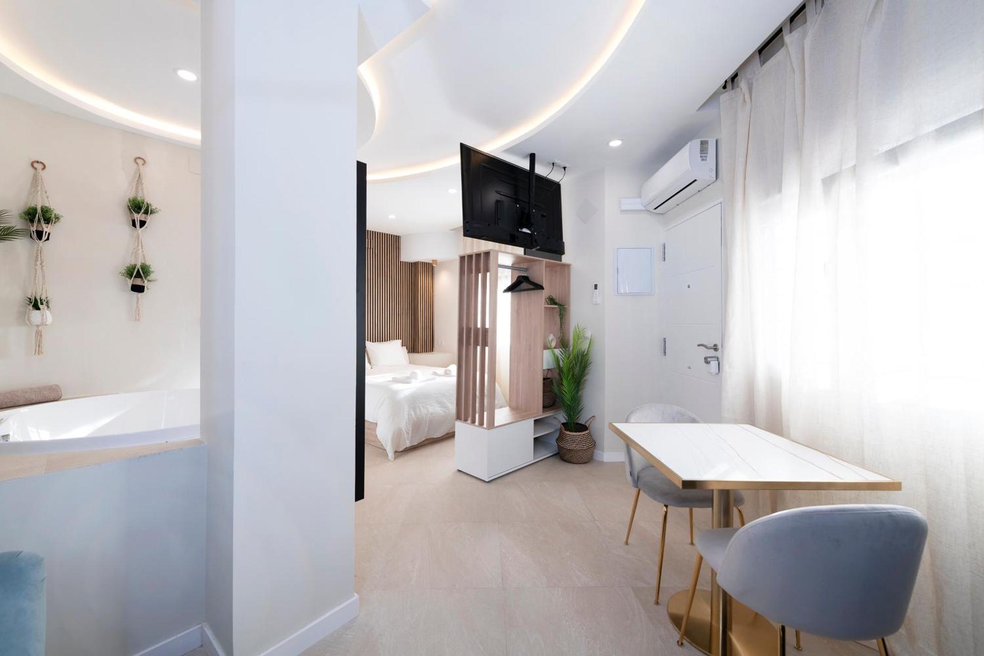Malaga Boutique V.V Luxury Jacuzzy Apartment ภายนอก รูปภาพ