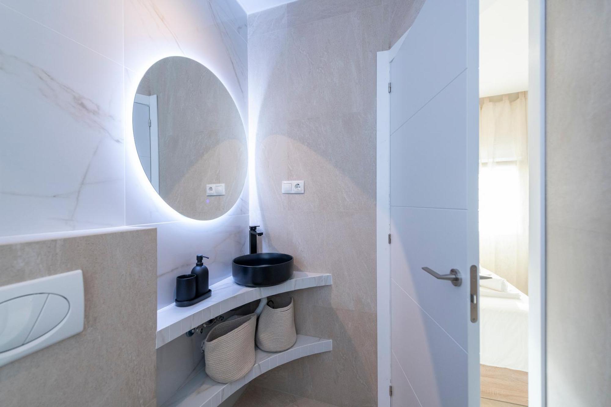 Malaga Boutique V.V Luxury Jacuzzy Apartment ภายนอก รูปภาพ